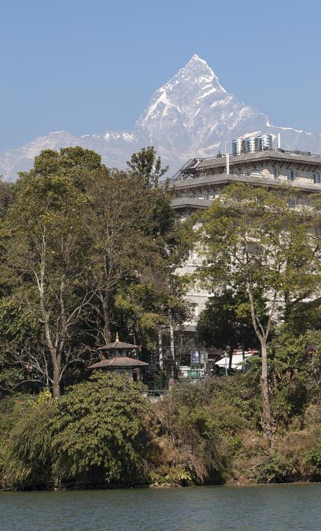 Glacier Hotel & Spa Pokhara Ngoại thất bức ảnh